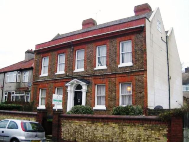 Bexley Lane, Crayford, Kent, DA1 4DD