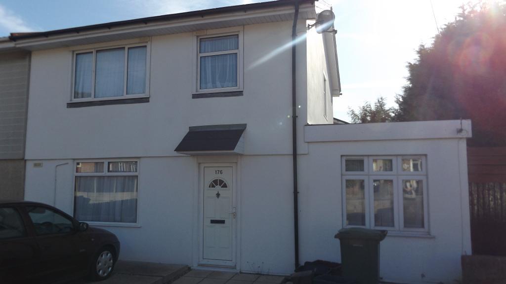 Halcot Avenue, Bexleyheath, Kent, DA6 7QD