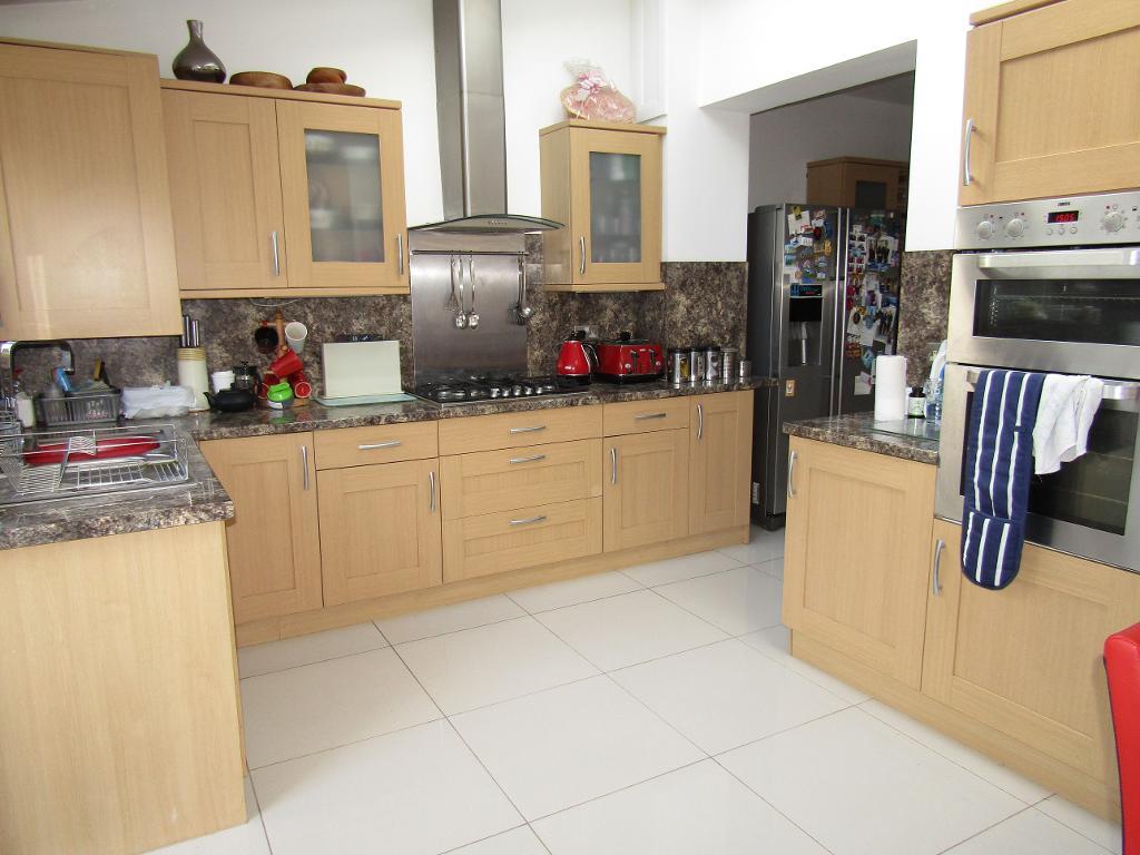 Bamford Road, Bromley, Kent, BR1 5QP