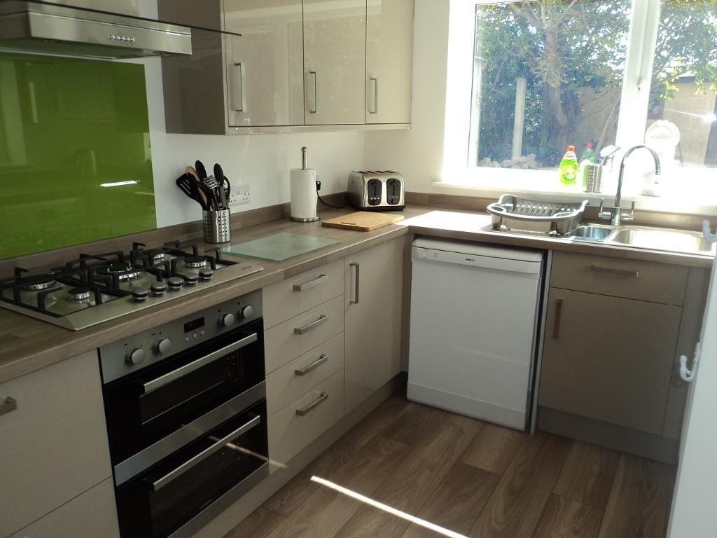 Long Lane, Bexleyheath, Kent, DA7 5AZ