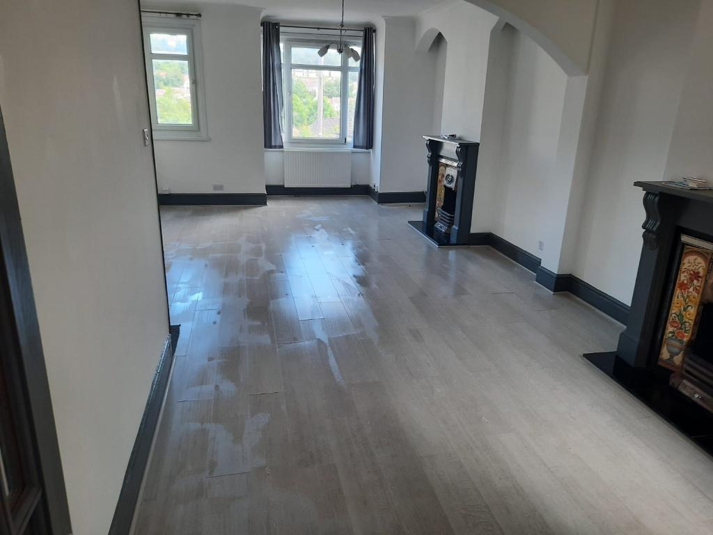 Victoria Road, Chatham, KENT, ME4 5EU